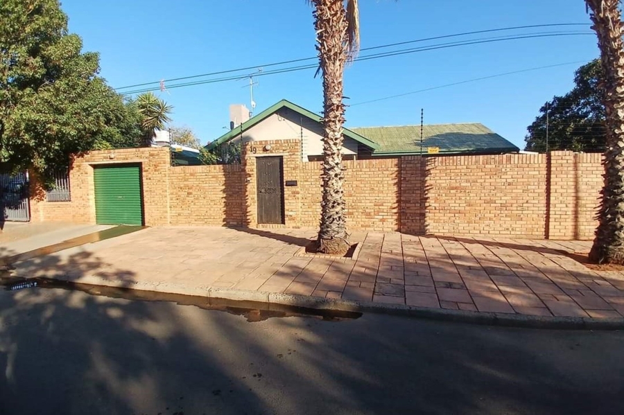 3 Bedroom Property for Sale in New Park Northern Cape